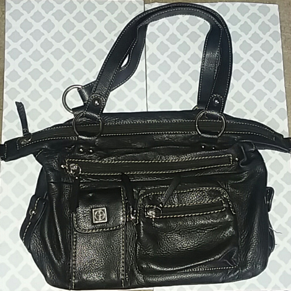 Giani Bernini black leather purse